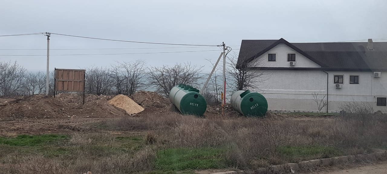 https://vladikavkaz.emkosti-kryma.ru/wp-content/uploads/sites/9/2021/06/ustanovka-livnevyh-ochistnyh-sooruzhenij-v-edinom-korpuse-kerch-9.jpeg