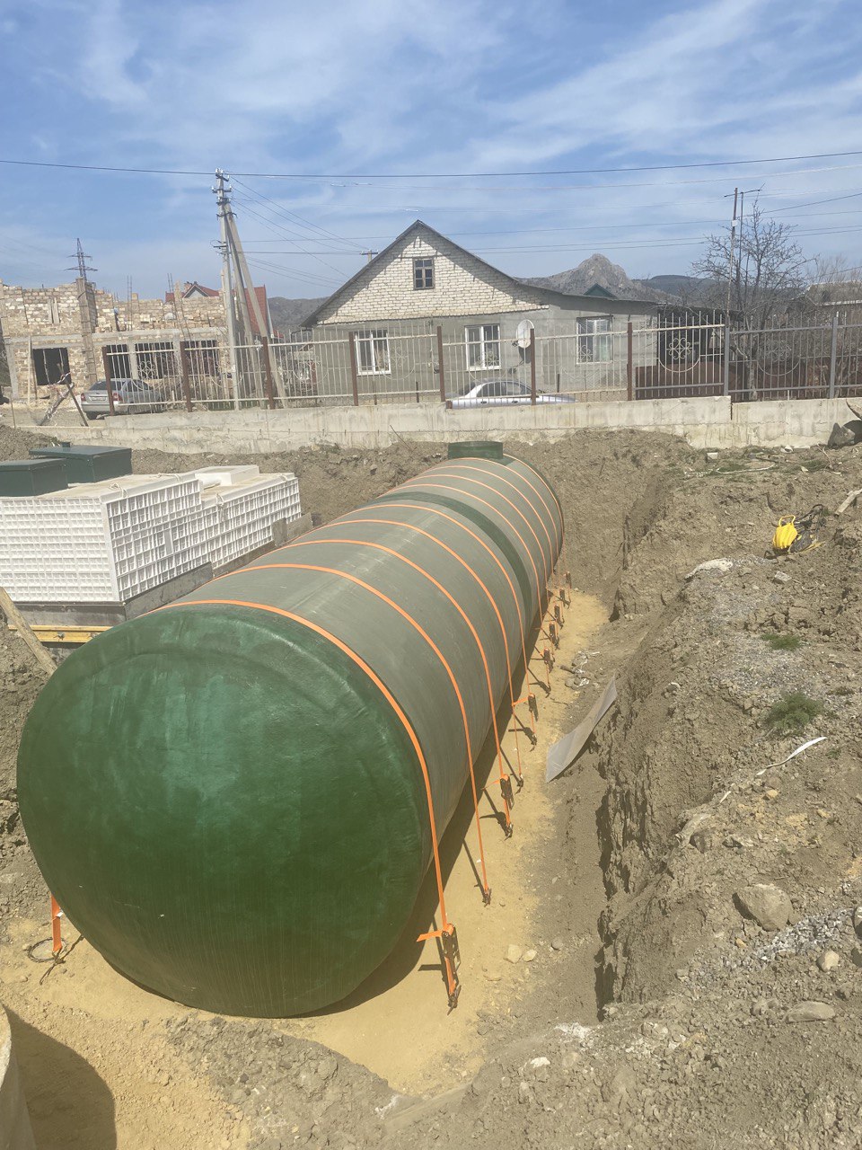 https://vladikavkaz.emkosti-kryma.ru/wp-content/uploads/sites/9/2022/09/emkost-stekloplastikovaya-3.jpg